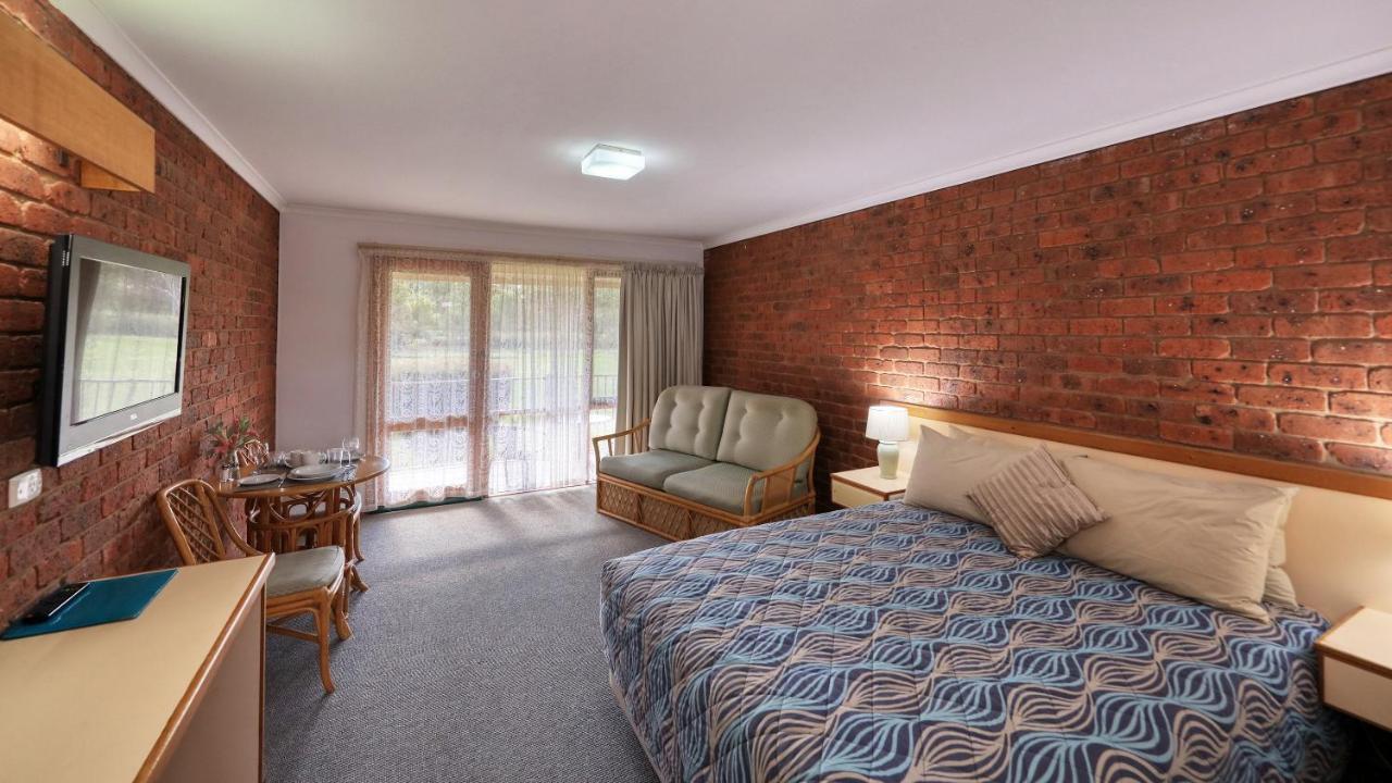 Tooleybuc Club Motor Inn Zewnętrze zdjęcie