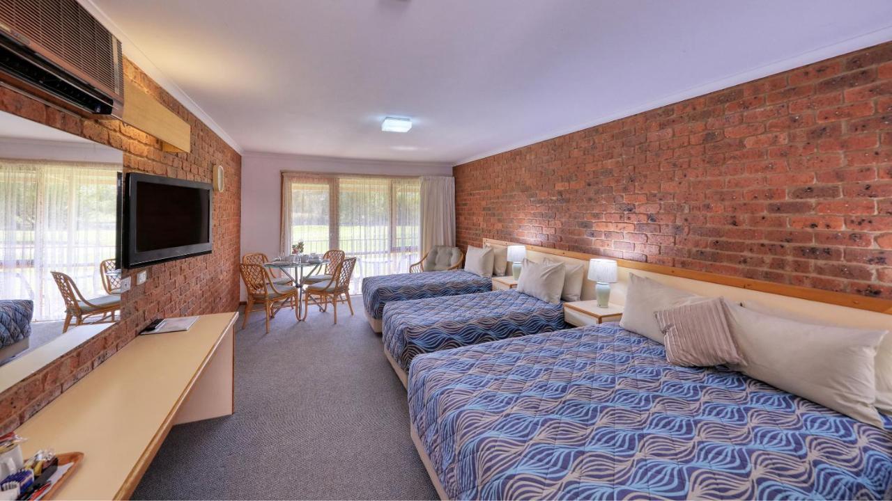 Tooleybuc Club Motor Inn Zewnętrze zdjęcie