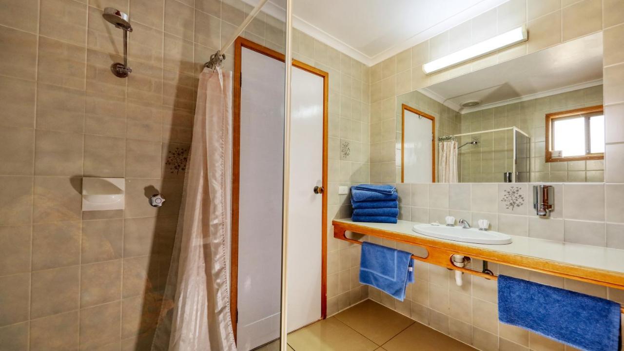 Tooleybuc Club Motor Inn Zewnętrze zdjęcie
